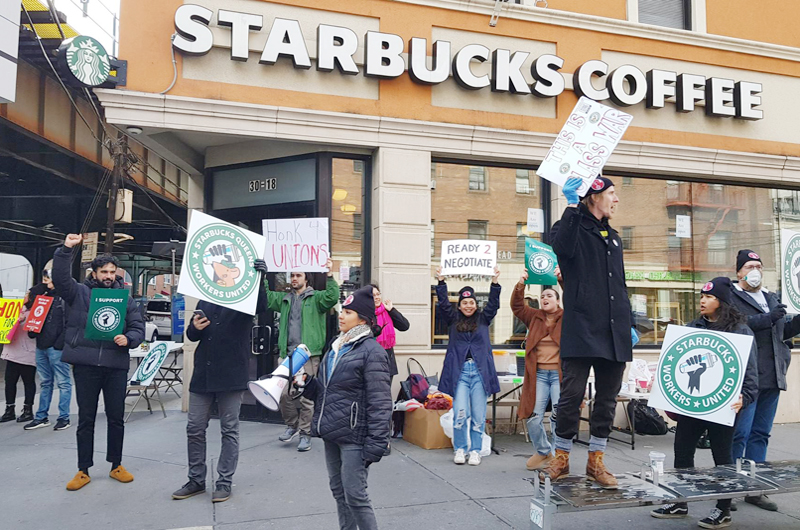 Sindicato de Starbucks convoca huelga el día en que se prevén las mayores ventas del año