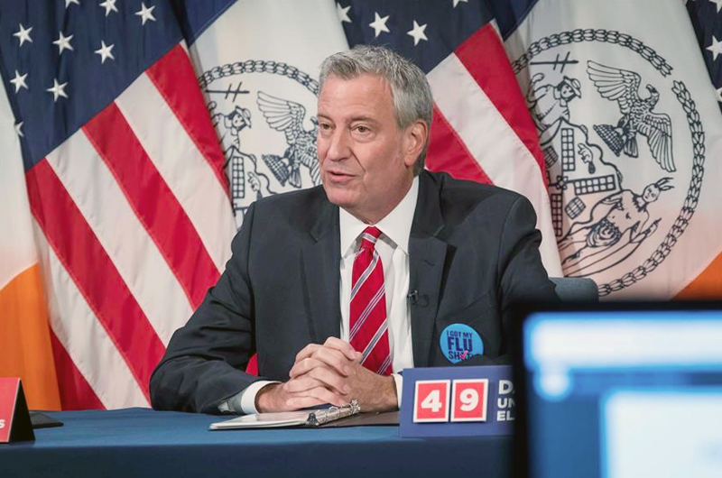 Alcalde de Nueva York cesará una semana a todos sus empleados para ahorrar