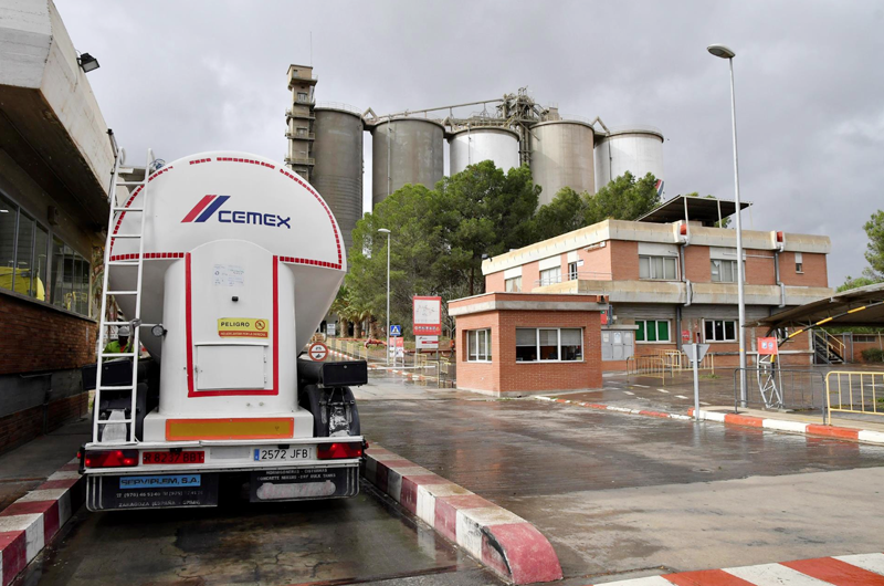 Cemex gana 753 millones de dólares en 2021