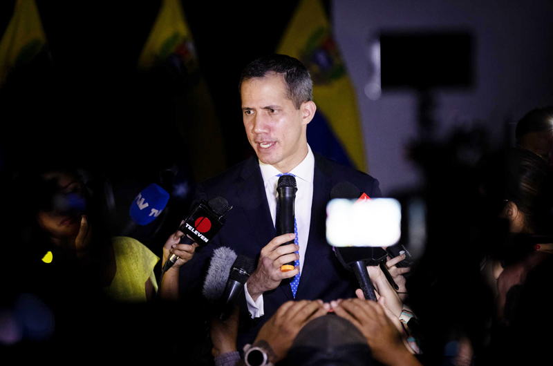 Petro afirma que habría ofrecido asilo a Juan Guaidó si lo hubiera pedido 