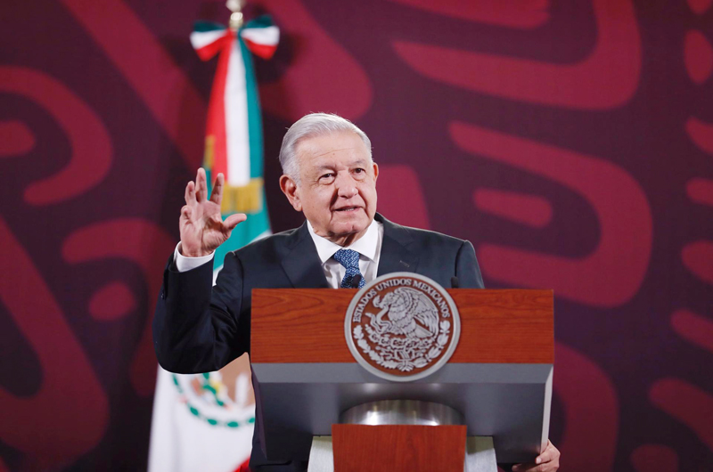 López Obrador propondrá prohibir el maltrato animal en la Constitución