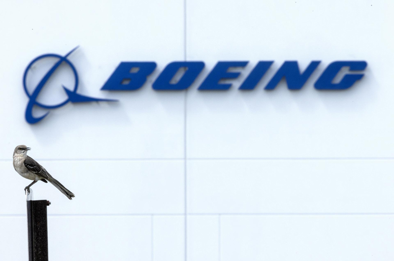 Boeing paga 160 millones de dólares a Alaska Airlines por el incidente aéreo de enero