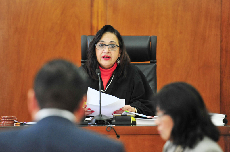 Presidenta del Supremo mexicano reconoce “deudas” de la justicia con mujeres 