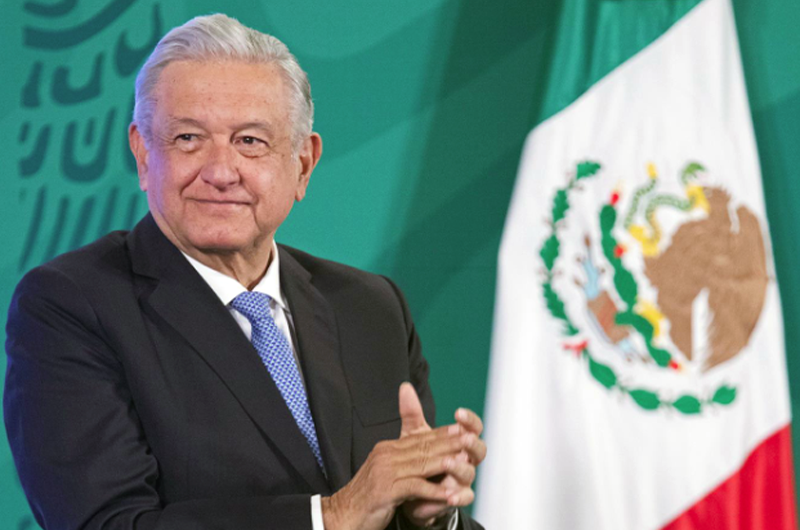 México combate la corrupción con mucha retórica pero pocos resultados