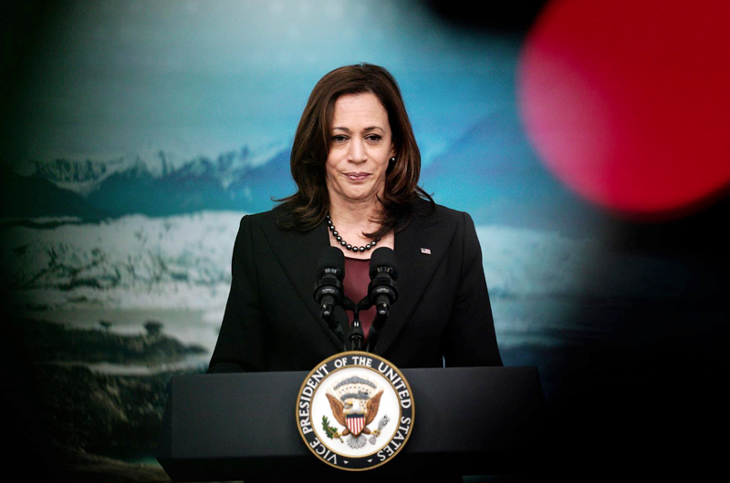 Enfermera que amenazó a Kamala Harris es condenada a un año de cárcel