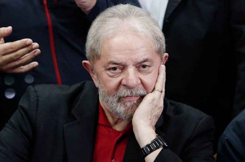 Cuba lanza campaña para liberar a Lula da Silva