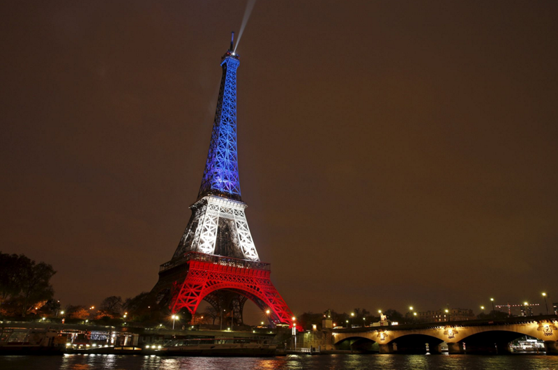 Francia se opone a Estados Unidos por Corte Penal Internacional