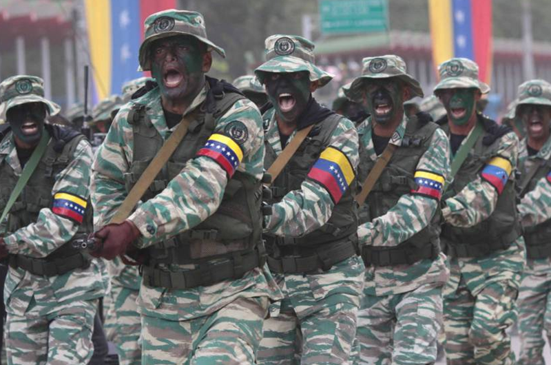 Fuerzas armadas de Venezuela expresan respaldo a Maduro