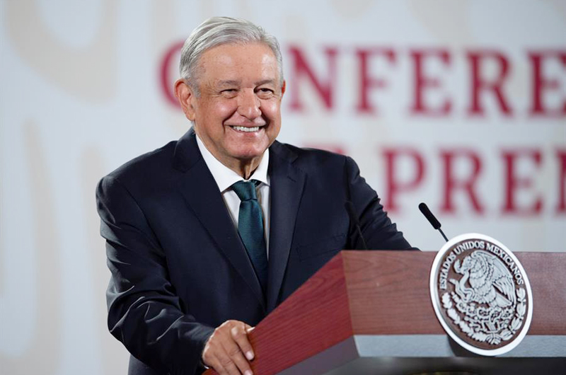 López Obrador dice que el caos dentro de su partido es 