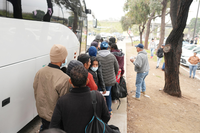 La inmigración, blanco de Fox News para avivar una preocupación creciente en el electorado