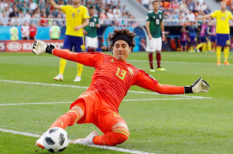 “Memo” Ochoa, el mexicano más destacado de la legión europea