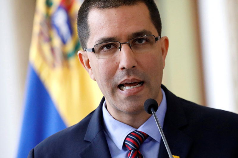 Invaden la embajada de Venezuela en Brasilia: Arreaza