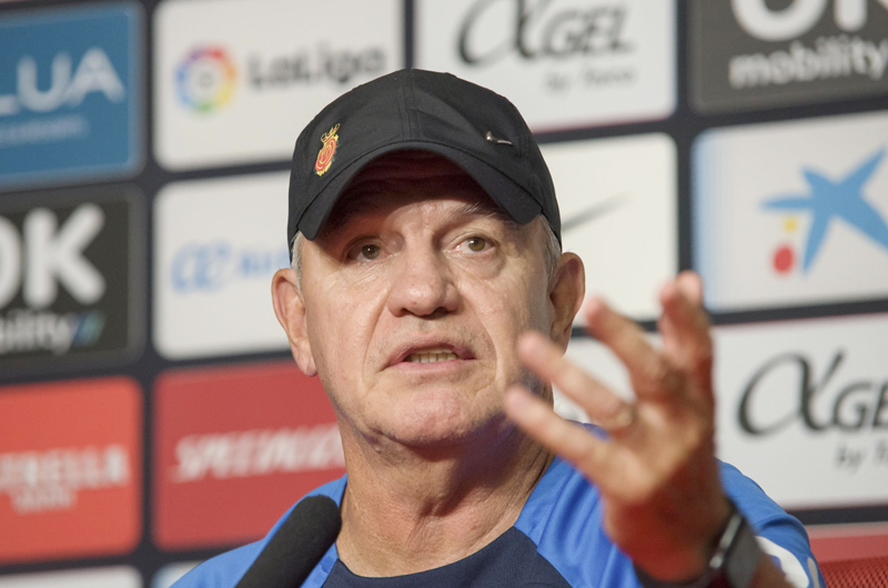 Javier Aguirre: “Messi ya se puede sentar en la mesa de los grandes”