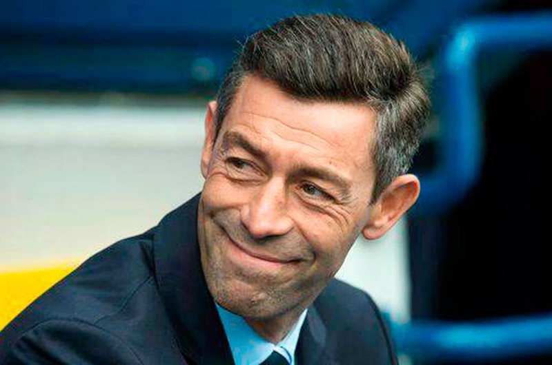 Pedro Caixinha promete un equipo equilibrado