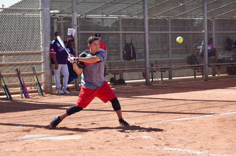 El softbol tan dinámico o más que el beisbol