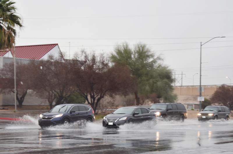 Ni la lluvia pudo opacar la jornada dedicada al amor y la amistad