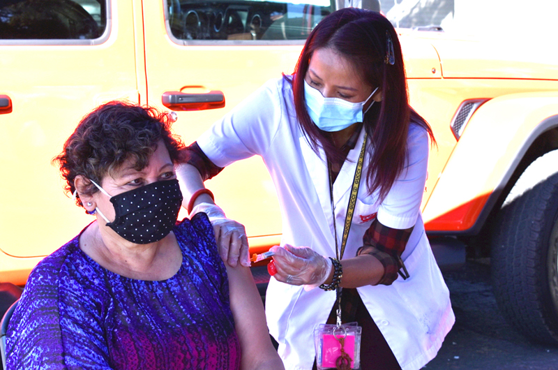 Reach ofrece vacunas contra el flu y consultas médicas gratis