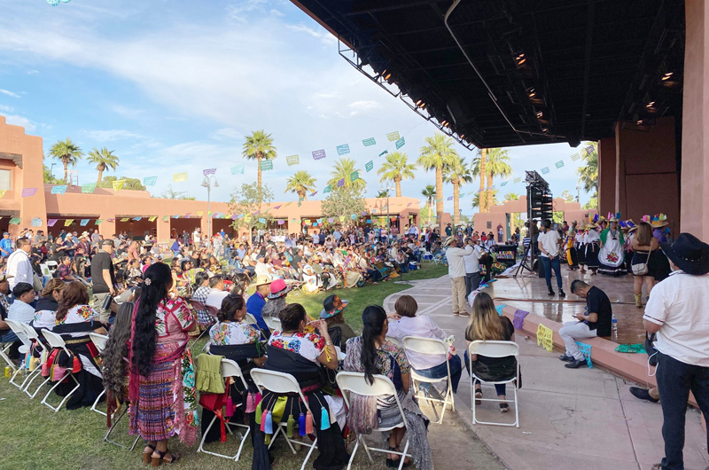 Invitan a despedir el Mes de la Hispanidad en el Sammy Davis Jr. Festival Plaza