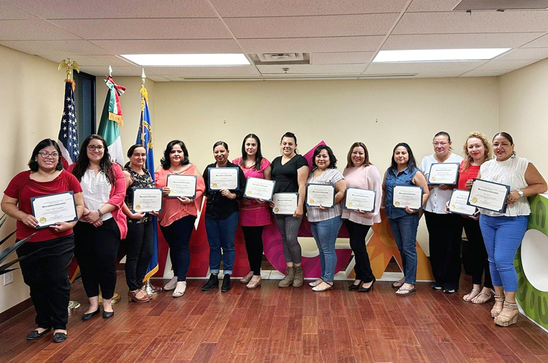 14 mujeres graduadas del Programa de Emprendimiento para Mexicanas