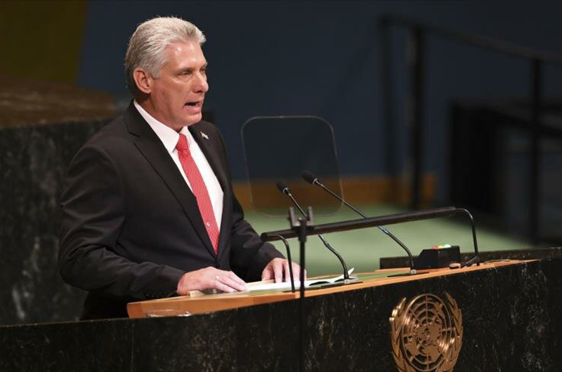 Presidente cubano llama a denunciar bloqueo y hostilidad política de EUA