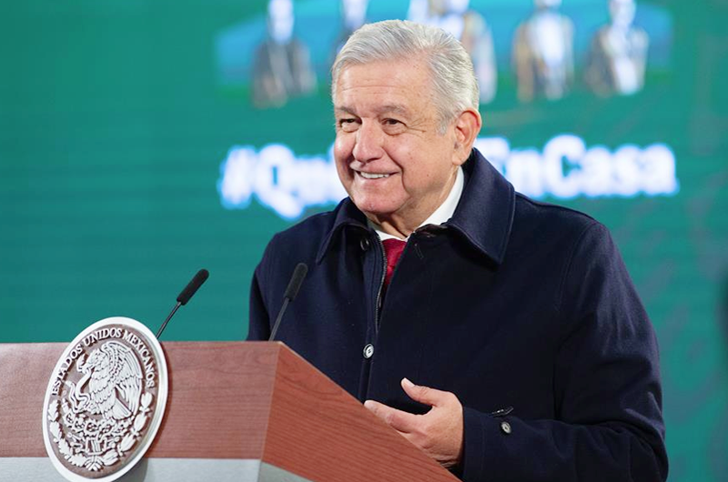 El presidente de México celebra inicio de la vacunación masiva contra covid