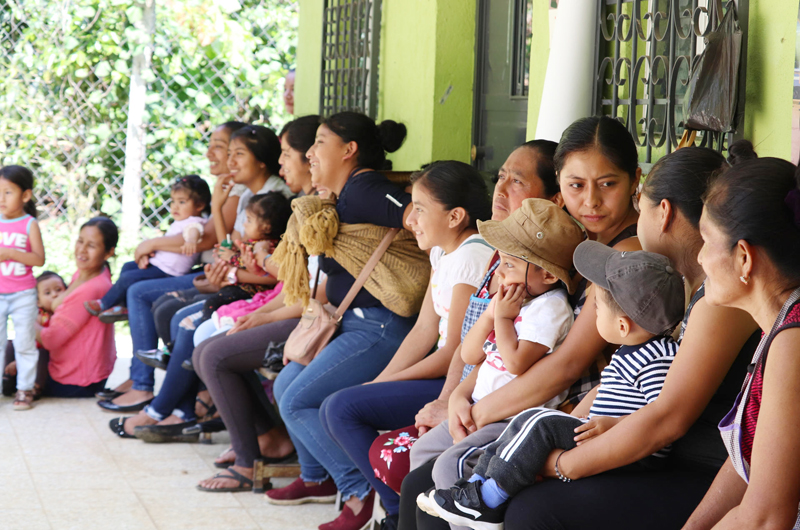 Un proyecto social ofrece una solución sostenible a la desnutrición en el norte de Guatemala