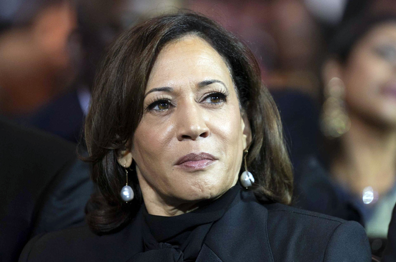 Kamala Harris critica a Trump por jactarse de poner fin al derecho al aborto