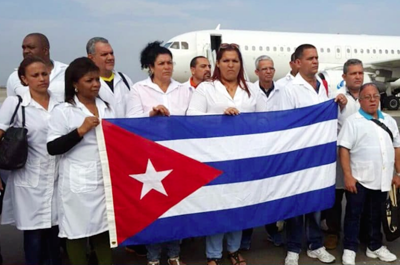 Solidaridad e interferón, la fórmula de Cuba para combatir al COVID-19