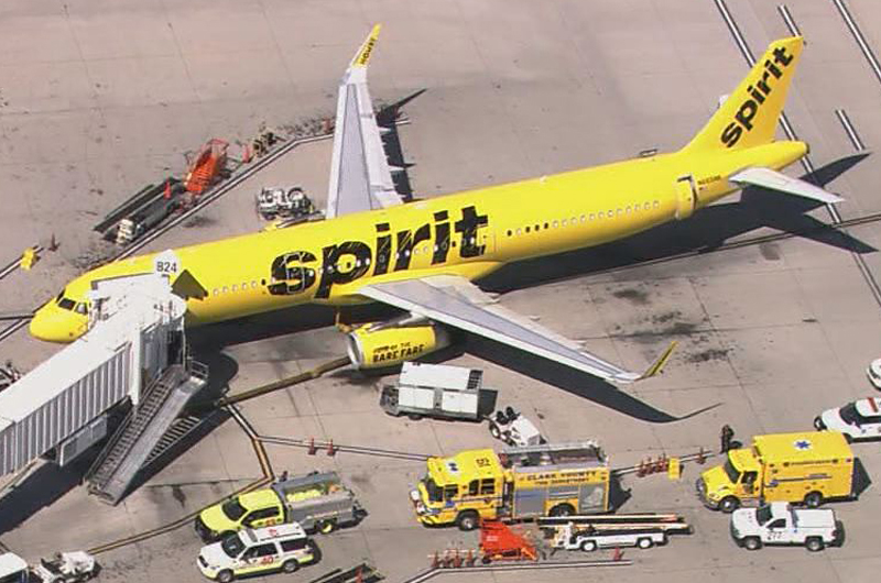 Avión de Spirit tuvo que regresar al  Mc Carran por humo en la cabina