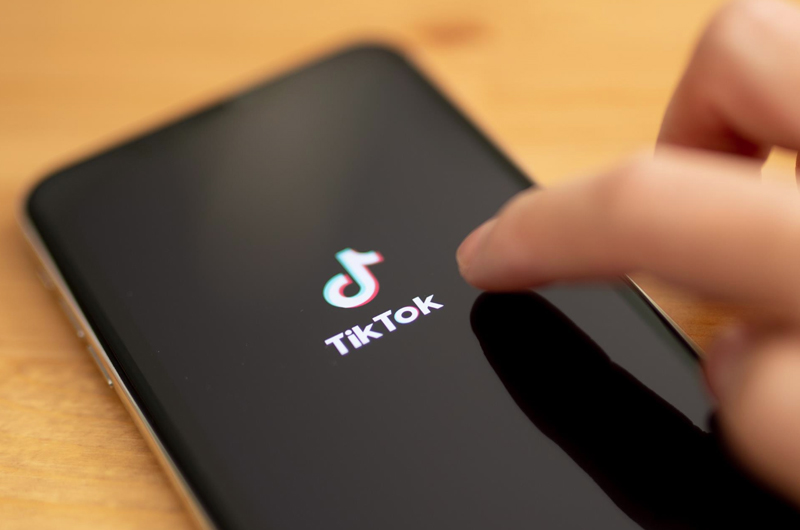 Biden retira las órdenes de Trump para prohibir TikTok y WeChat en EE.UU.
