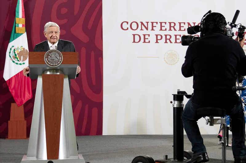 México invertirá mil 500 millones de dólares para conectar al país a internet 