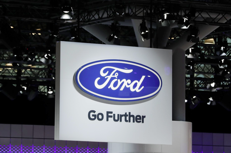 Ford y Walmart lanzan un servicio de entrega a domicilio con coches autónomos