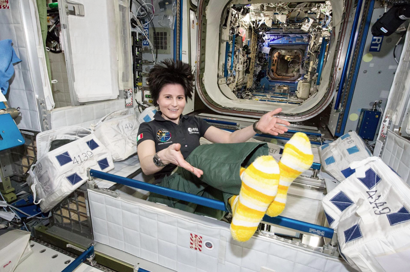 La Dragon llevará a EEI experimentos sobre el cáncer y detergente espacial
