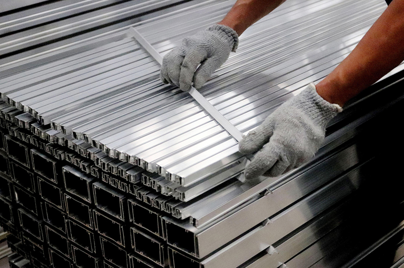La industria metalúrgica latinoamericana proyecta un crecimiento en 2025 pese a desafíos