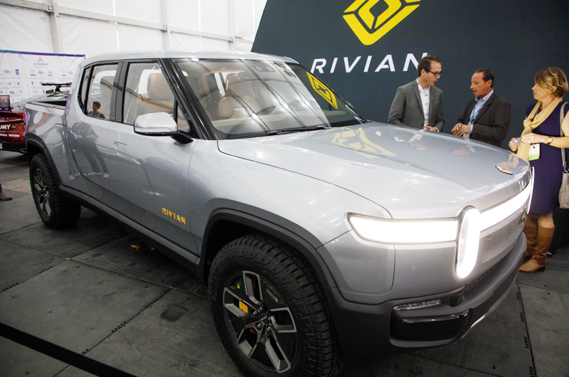 Rivian se une a Ford y GM y utilizará los cargadores rápidos de Tesla a partir de 2024 