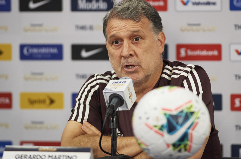 Sugerirá “Tata” Martino reducción de extranjeros, pero duda tener éxito