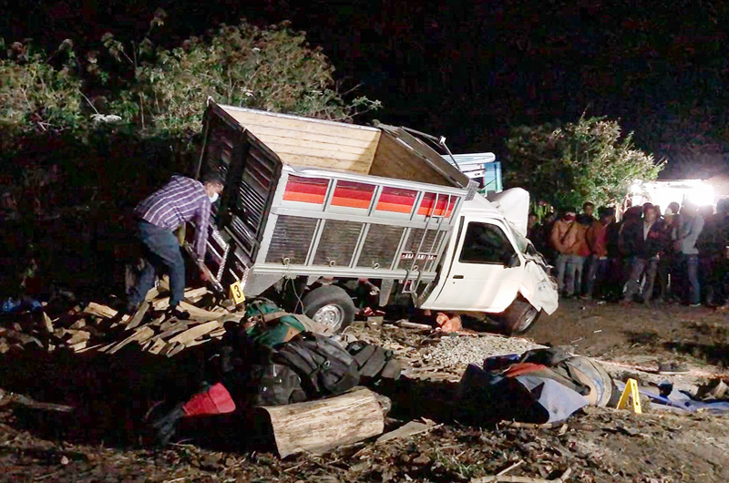Al menos cuatro migrantes mueren en accidente vial al sur de México
