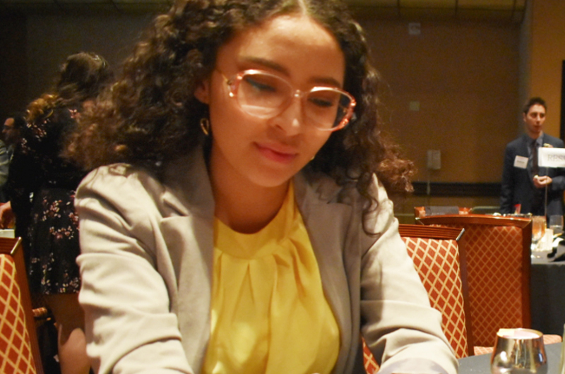 Emily Salazar: Quiero ir a UNLV y graduarme