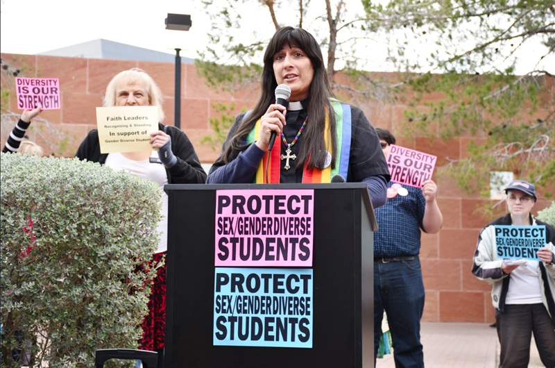 CCSD definirá políticas para proteger a estudiantes transgénero