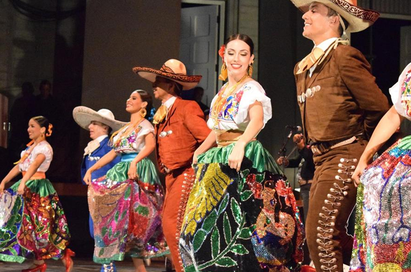 Noche para el recuerdo con el Mariachi Garibaldi  en el Boulder Station