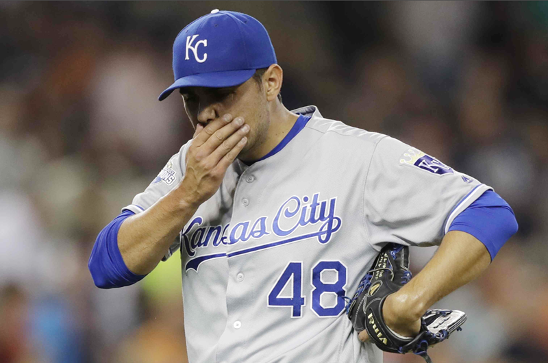 Mexicano Joakim Soria sufre con relevo en derrota de Kansas City con Oakland