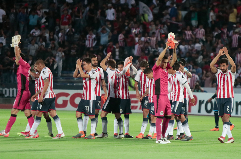 Chivas logra remontada y se mete a “semis” de “Concachampions”