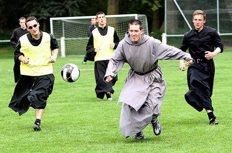 México sorprende en “grupo de la muerte” del mundialito vaticano