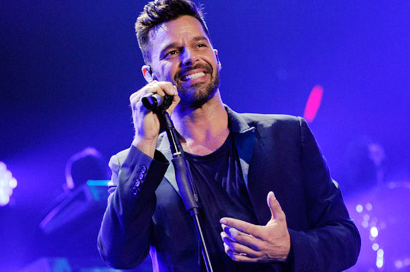 Ricky Martin promete 