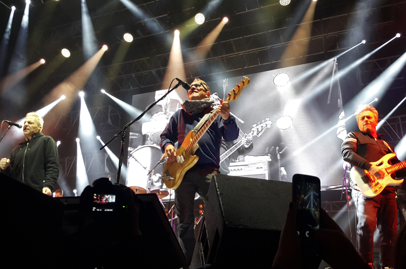 Hombres G y Enanitos Verdes llenan de rock y energía a Tijuana