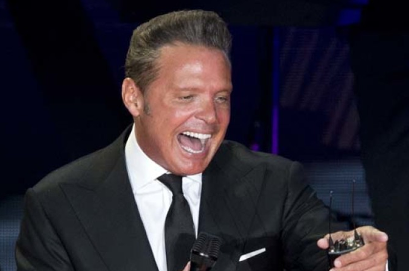 Luis Miguel rompe su récord de escuchas en Spotify