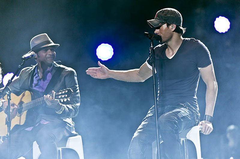 Descemer Bueno y Enrique Iglesias unen sus voces en 