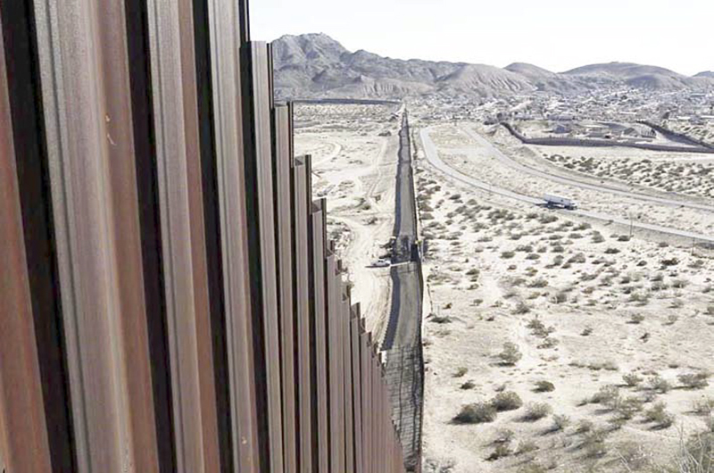 Residentes de Arizona se oponen a construcción de muro fronterizo