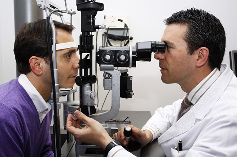 Después de los 60 años, las visitas al oftalmólogo deben ser más frecuentes