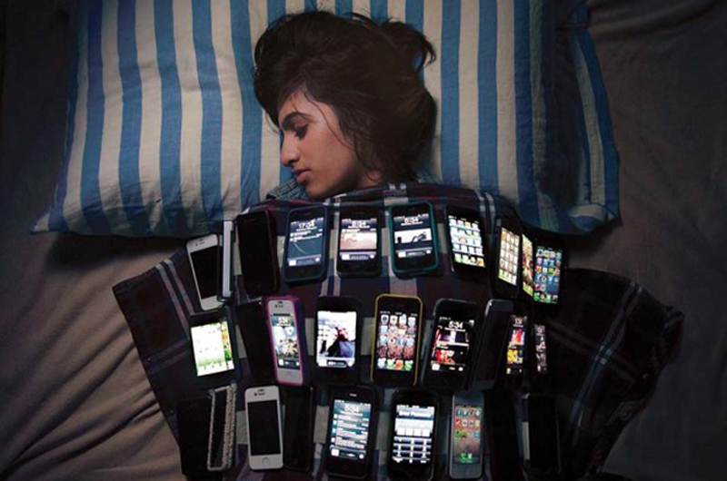 Sismos y uso de celulares por las noches provocan trastornos del sueño
